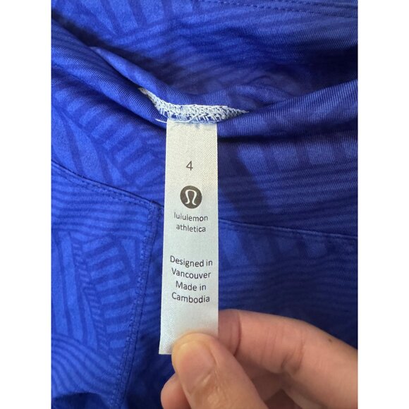 Lululemon geometric pattern leggings blue women's size 4 - Picture 5 of 5